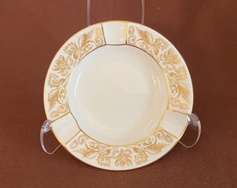 Vintage Wedgwood Gold Florentine W4219 Bone China Ashtray – Exquisite English Craftsmanship