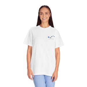 Embroidered Sea Turtle T-shirt, Casual Beachwear, Summer Essentials, Gift for Water Lovers, Vacation Attire - Unisex Tee, Ocean Theme