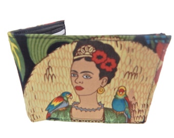 USA Handmade Bi-Fold Men Wallet With "Frida With Parrots" Pattern, Cotton, New
