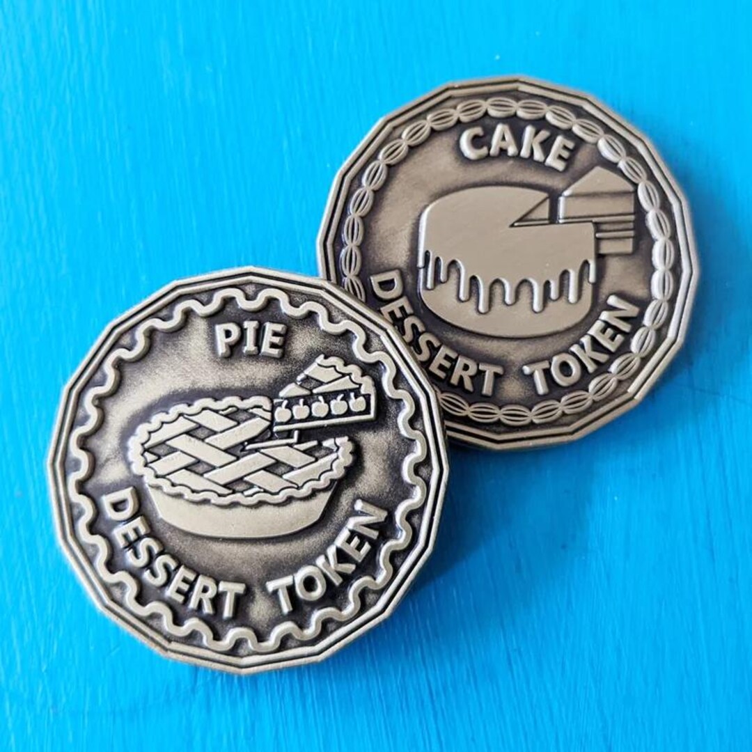Pie Vs Cake Dessert Token - 1.5