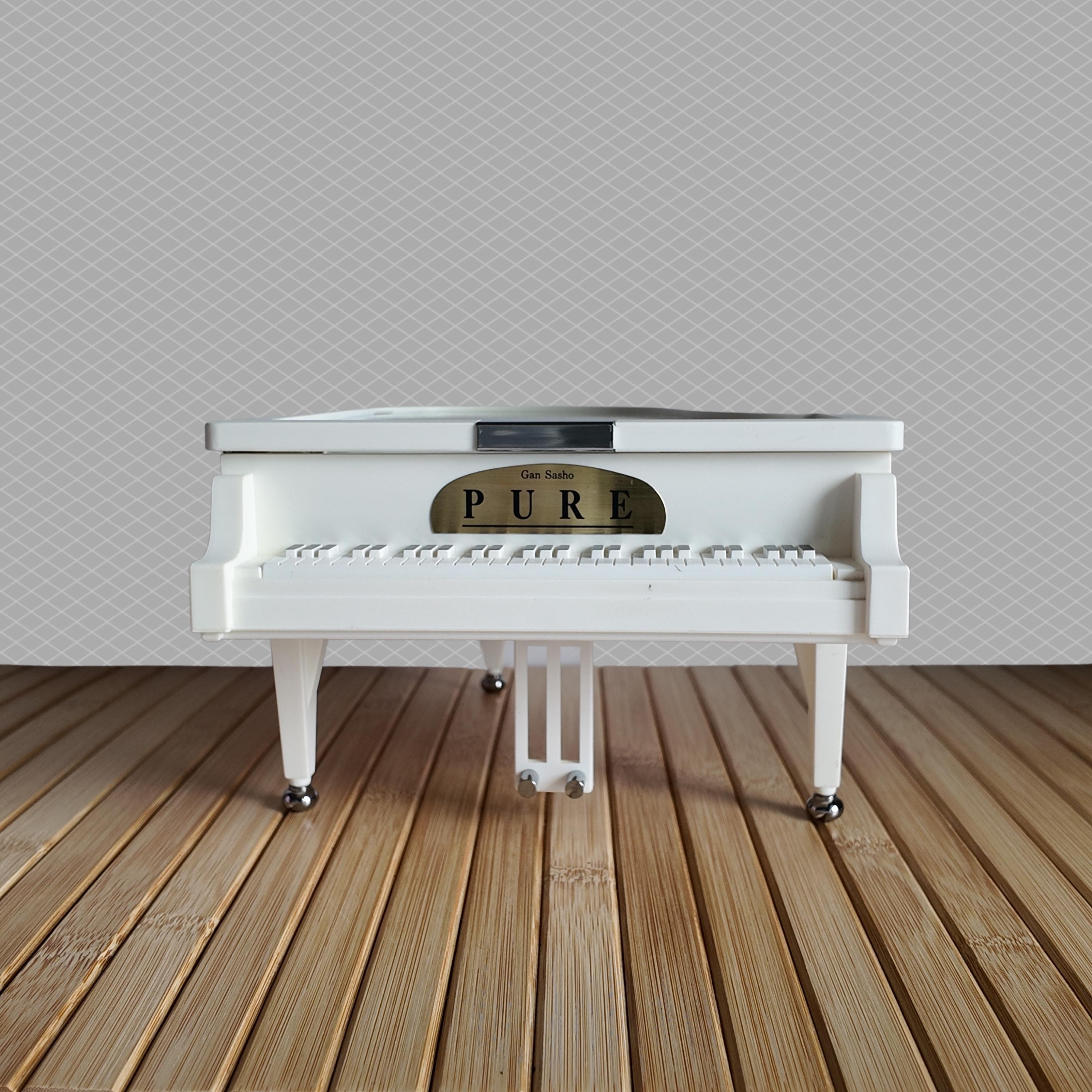 Vintage Mezzo Piano 
