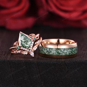 Natural Moss Agate Engagement Ring Set, Nature Inspired Kite Cut Moss Agate Ring, Mens Tungsten Ring, His and Hers Couples Wedding Bands