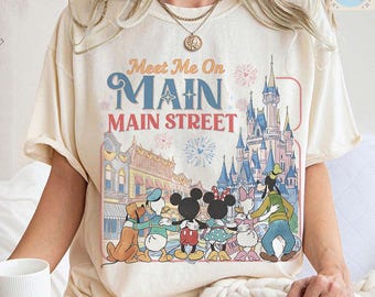 Camiseta "Encuéntrame en Main Street", colores cómodos, Magic Kingdom, parque temático Main Street, viaje familiar a Disney 2026