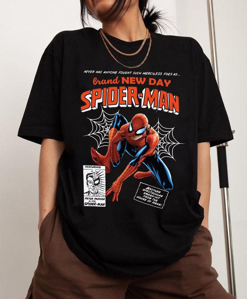 K&ouml;nnte beinhalten: Ein Set aus drei Keramikbechern mit gesprenkelter, matter Oberfl&auml;che. Die Becher sind in Creme-, Hellgrau- und Dunkelgraut&ouml;nen gehalten. Jeder Becher hat ein schlichtes, minimalistisches Design, perfekt f&uuml;r Kaffee oder Tee.