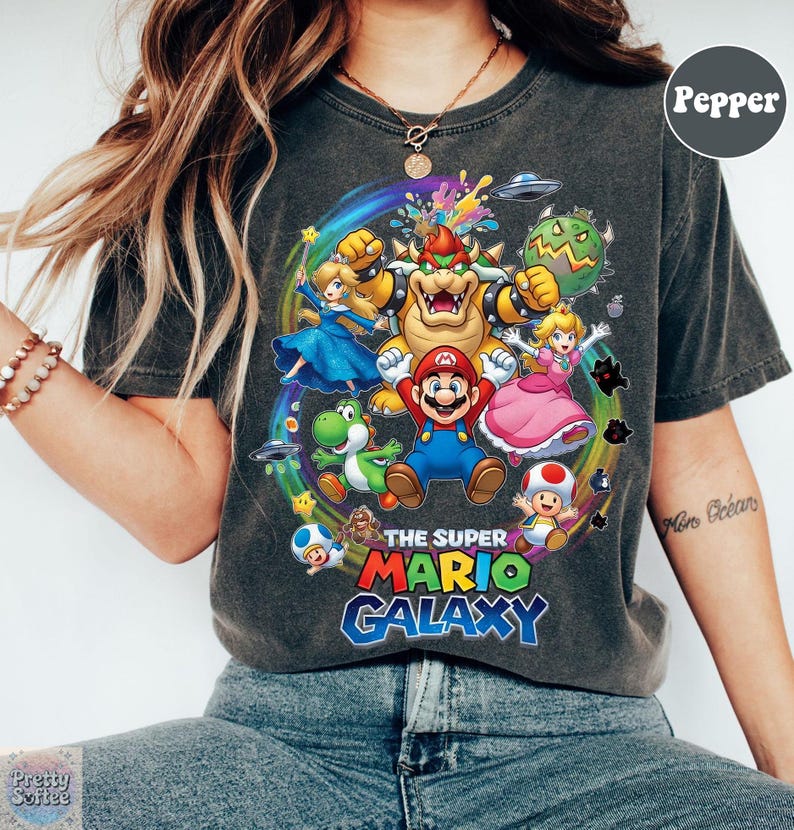 K&ouml;nnte beinhalten: Set aus drei Keramikbechern mit gesprenkelter, matter Oberfl&auml;che. Die Becher sind in Creme-, Hellgrau- und Dunkelgraut&ouml;nen gehalten. Jede Tasse hat ein schlichtes, minimalistisches Design.