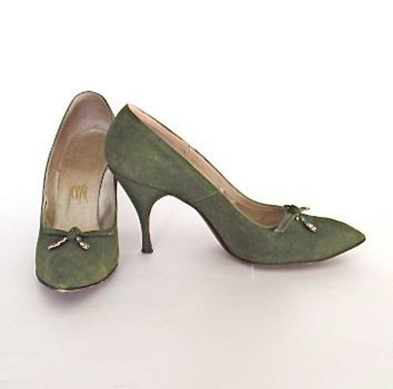 Stiletto High Heels, Green Suede, Rhinestones, Vin