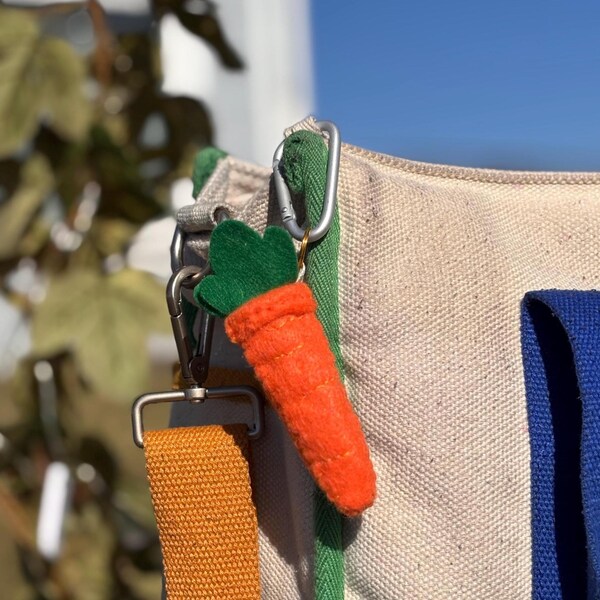 Lipbalm Holder Carrot Chapstick Keychain Handsewn Felt Vegetable Accessory Charm Cute Plant