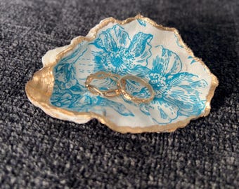 Flower - Hand Made Oyster Shell Ring Dish or Trinket Dish. Newlywed gift, engagement gift, bridesmaid proposal gifts, bridal shower