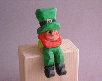 Shelf sitting Leprechaun....#3