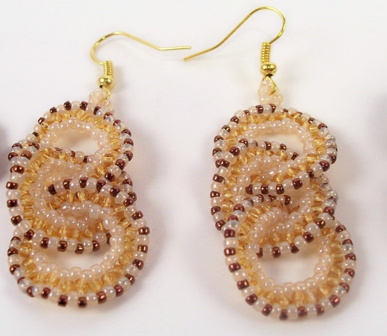 Circle and Ruffle Earring Pattern, Beading Tutorial in PDF image 1