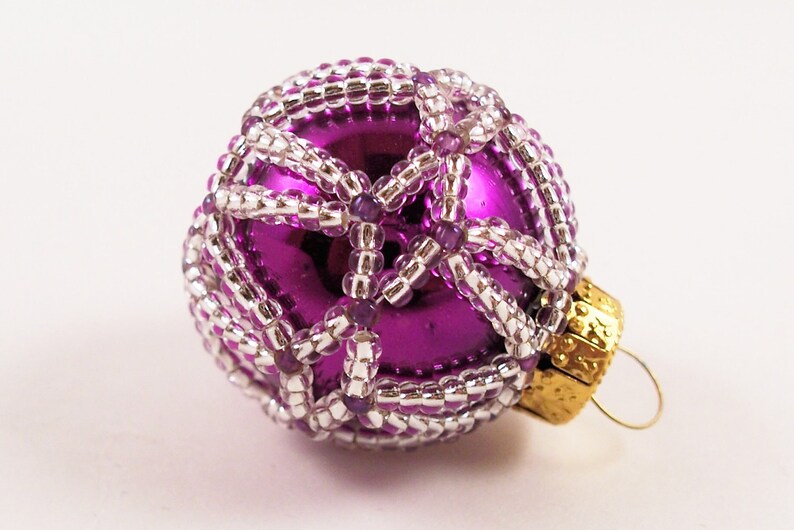 Beaded Christmas Ornament Pattern 2 Net Beading Tutorial in PDF image 2