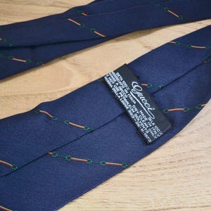 Gucci silk necktie, blue silk necktie, navy blue silk necktie, italian real silk necktie, designer pure silk necktie, silk 70s necktie,
