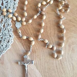 Old rosary, vintage rosary, wooden rosary, classic rosary, light brown rosary, black rosary, rome rosary, catholic rosary, christian rosary