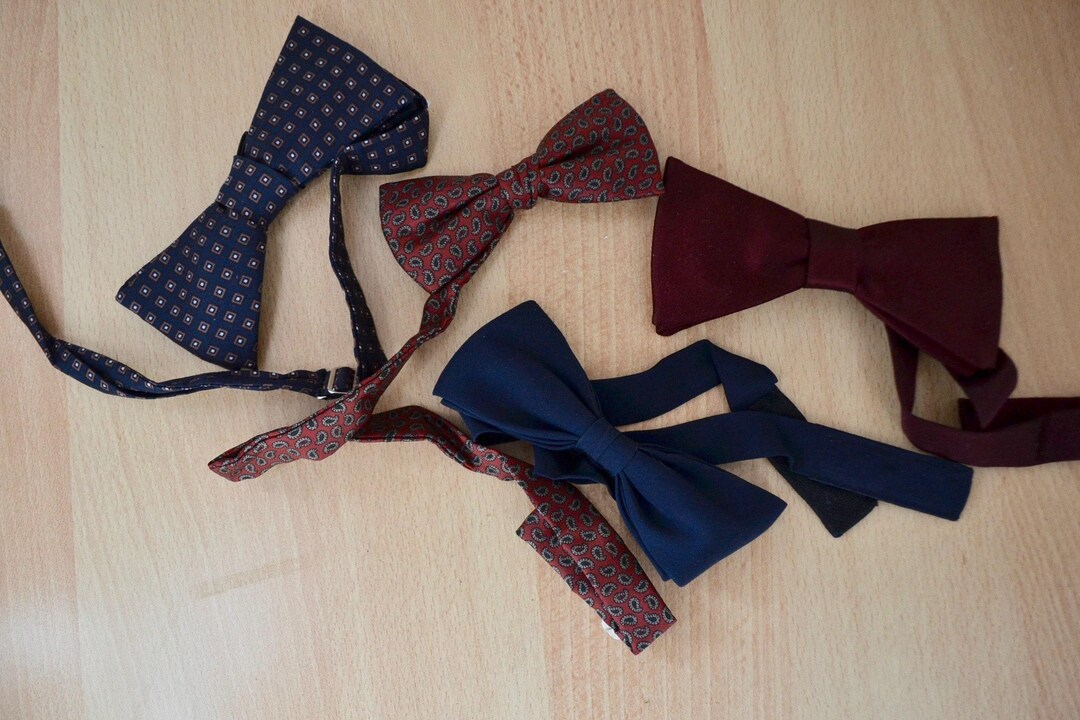 Burgundy Ikat Silk Bow Tie main image 1