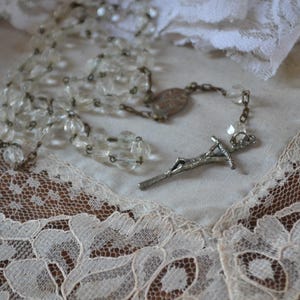 Old rosary, vintage rosary, clear glass rosary, old crystal rosary, christian rosary, rosary, catholic rosary, old christian rosary