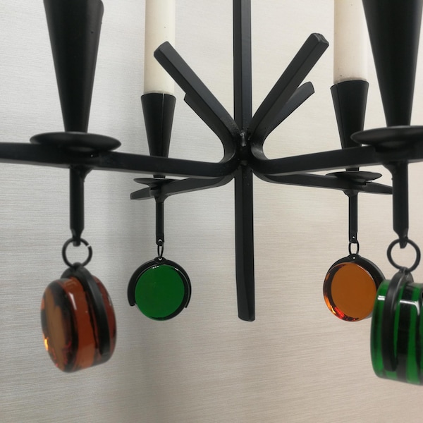 Lampadario artistico per 4 candele Gunnar Ander Ystad Metall Svezia Ferro battuto Vetro colorato, Vintage, Scandinavian, Retro Art Decor