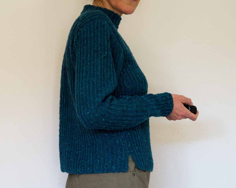 Knitting PATTERN Straight Sweater image 1