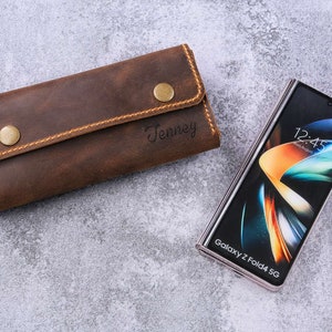 Étui de téléphone portable en cuir personnalisé pour Samsung Galaxy Z Fold 4, étui de téléphone avec boucle de ceinture, étui de téléphone en cuir marron W03-GZ405HS