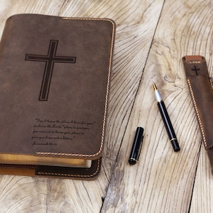 Personalized Leather cover for bible KJV , Custom leather holy bible book case cover christian gifts for men women Z04-LBBC05S