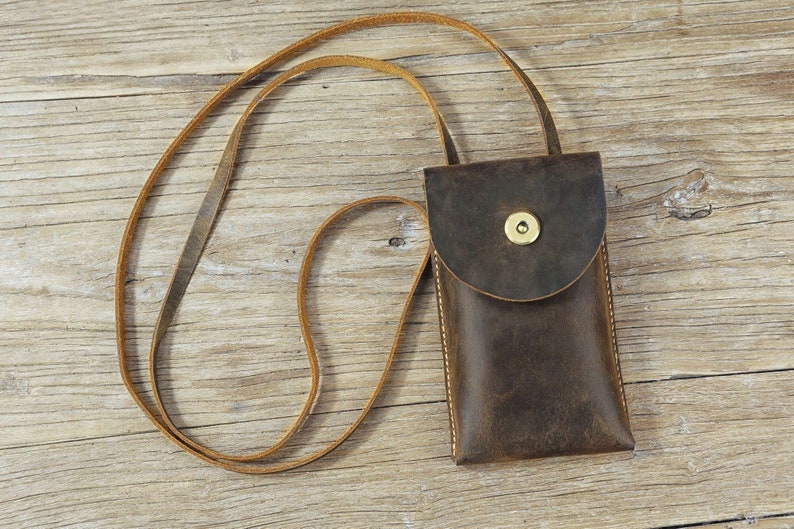 cell phone pouch mini crossbody bag for men women distressed leather phone sling bag SPB05S Vintage retro leather small sling bag