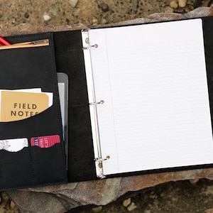 Todo negro hecho a mano cuero 3 anillo organizador con tablero, 8.5 x 11 cuero tamaño carta 3 anillo organizador de la empresa folio binder NL11BC