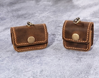 Monogrammed leather airpods 3 4 cover case with keychain , Custom Leather Airpods Gift , personalized leather airpods pro case W05-LAPC5S