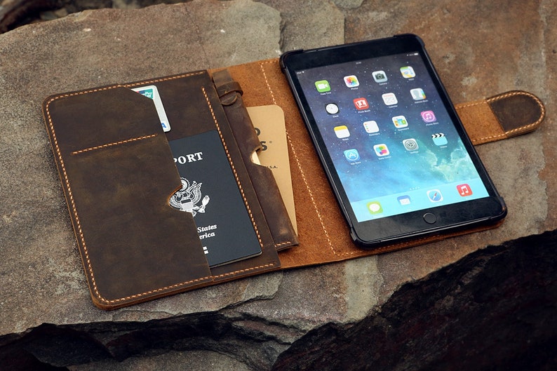 Handmade leather ipad mini 5 case with pencil holder custom | Etsy