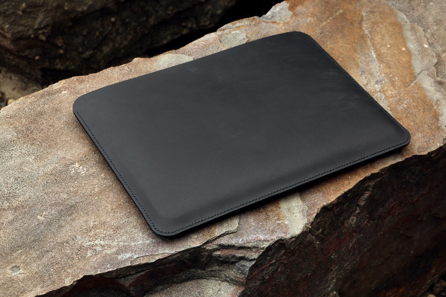 Black Leather New MacBook Pro M4 14 16 Inch Case Sleeve Black Leather New MacBook Pro M4 14 16 Inch Case Sleeve