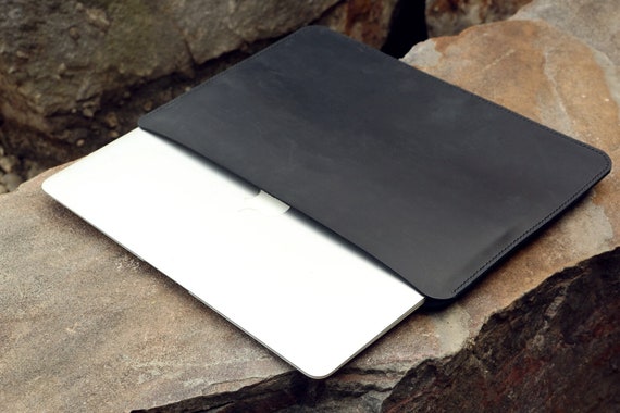 Carbon Black Rock Texture Laptop Shell Case – Fits MacBook Air/Pro M3 M4, 11-16 Inch, Unbranded