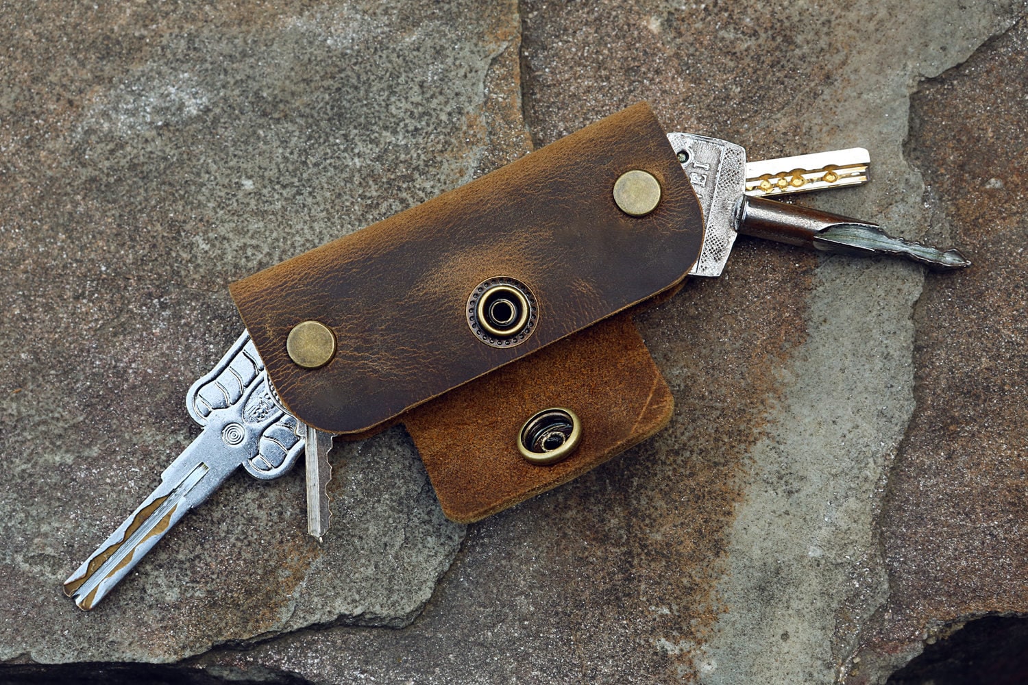 Leather key organizer