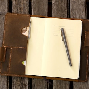 Larger Moleskine leather cover / Moleskine Classic notebook cover organizer / larger size Moleskine leather portfolio case - MK05MBP