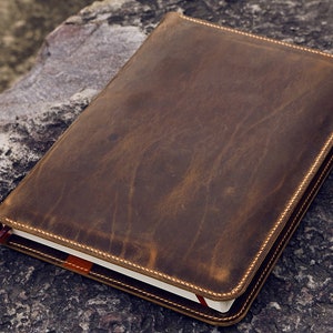 Personalized Leather cover case portfolio for Leuchtturm1917 MASTER CLASSIC SLIM A4+  Composition (B5) Notebook Sketchbook LA4P05S