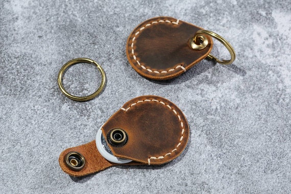 Apple AirTag Keyring / Genuine Leather Apple AirTag Case / Brown AirTag  Cover / AirTag Protector With Detachable Copper Hardware 