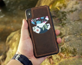 Gepersonaliseerde leren iPhone 17 16 15 14 13 Pro Max-kaarthouder, volnerf leren iPhone Air-kaartportemonnee IP05CC