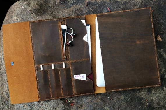 Handmade distressed leather macbook pro laptop portfolio / retro leather business travel organizer case - MB05PDB