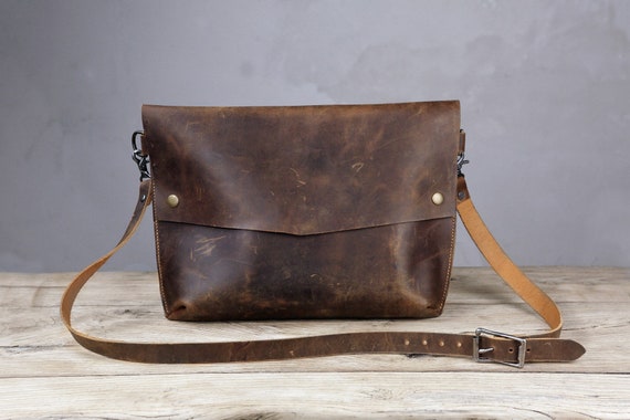 Mens Designer Crossbody & Messenger Bags