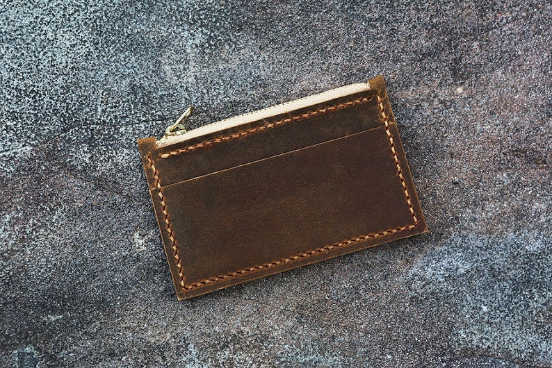 Cartera de cuero desgastado vintage personalizada para tarjetas, billetera minimalista para hombres y mujeres, billetera de cuero con bolsillo frontal, billetera para cambio de monedas CW005SZ imagen 3