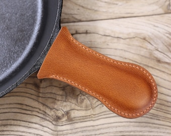 SET of 2 Brown vegetable tanned leather pot handle cover for lodge cast iron skillet , leather pot pan handle cover Z03-LP19C