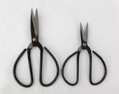 RESTOCK 15cm RARE industrial vintage black iron scissor  very sharp great for craft project or gardening