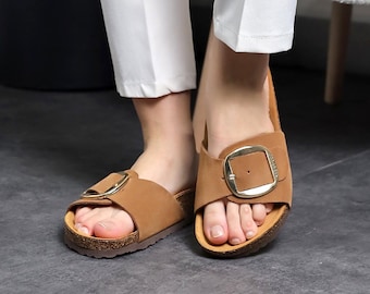 Pantofole anatomiche in pelle realizzate a mano con suola in sughero naturale per donna - Sandali ortopedici comodi