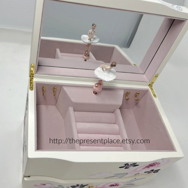 musical  jewelry box with a beautiful ballerina