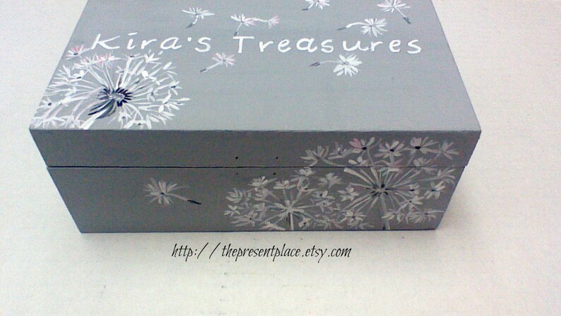 personalized,keepsake box,gray,grey,white,pink,dandelions,girl's memory box,baby's keepsake box,personalized  baby gift,dandelion keepsake 