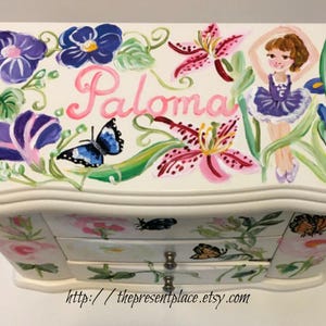 personalized musical jewelry box with a ballerina with a painted ballerina
