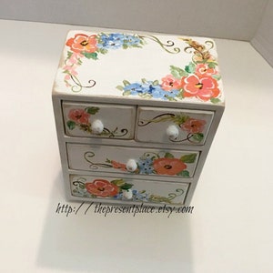Hand Painted Wooden Jewelry Box: Distressed White Floral 4-Drawer