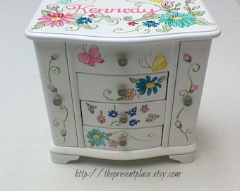 Joyero musical grande, personalizado con hadas y flores