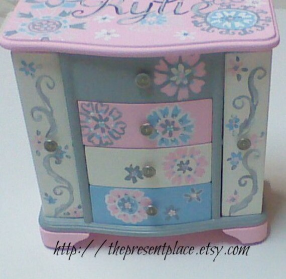 Girl jewelry boxes personalized clearance