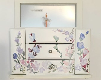 personalized musical jewelry box with a spinning ballerina and hanging space
