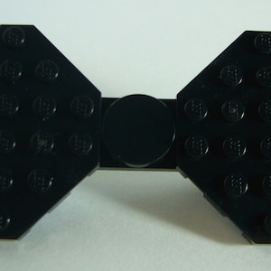 Brick Magnetic Bow Tie by Abbie Dabbles made from toy bricks