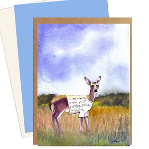 Carte de cerf - carte de voeux faite main drôle de 5 x 7 avec cerf aquarelle en t-shirt - humour de jardin - carte nature vierge pour les amoureux des animaux