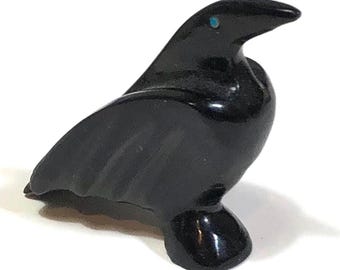 Zuni Crow Fetish Carving Black Stone Animal Bird Totem